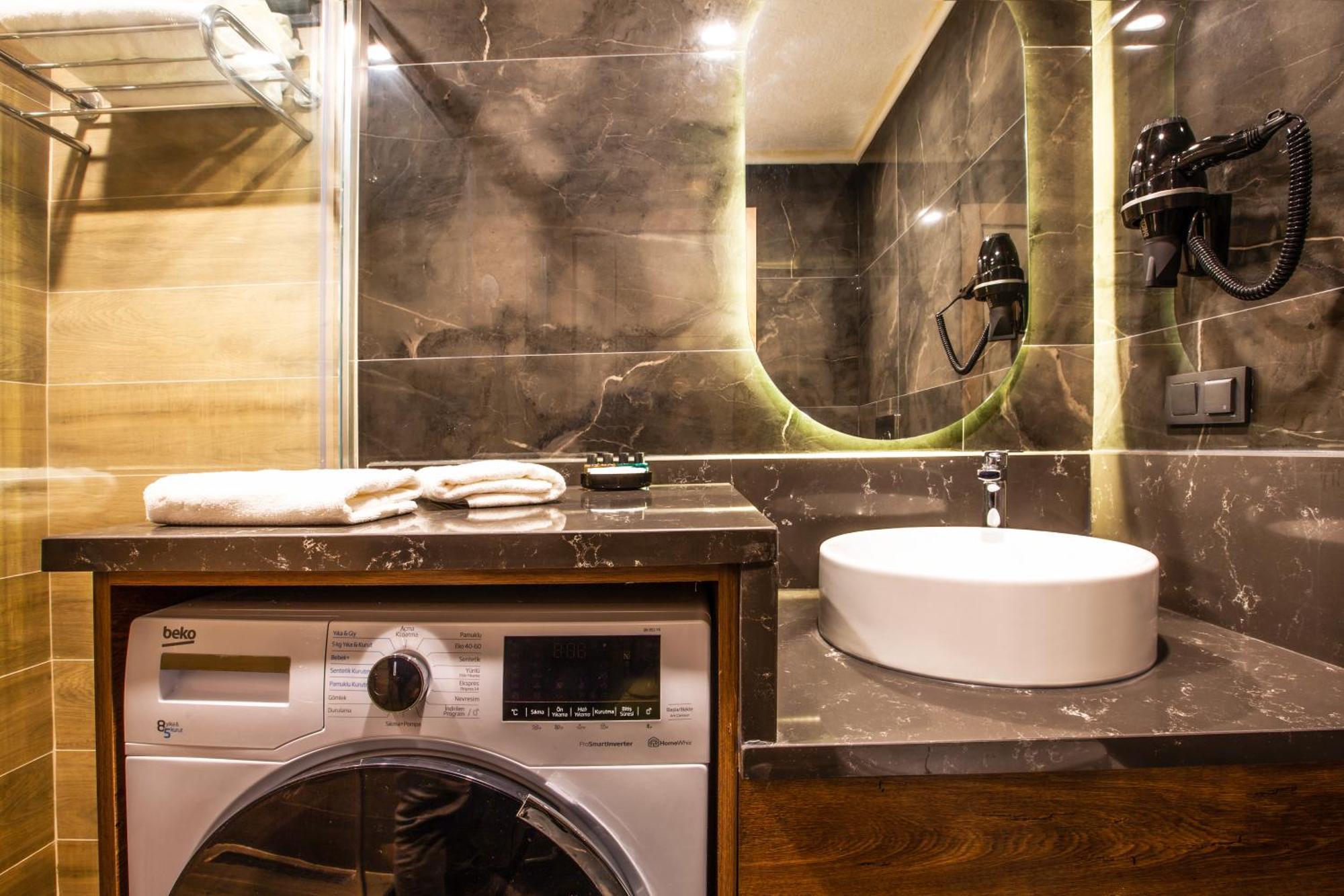 Nehir Otel Pelitli  Luaran gambar